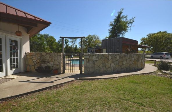 115 W Interstate 20, Gordon, TX 76453